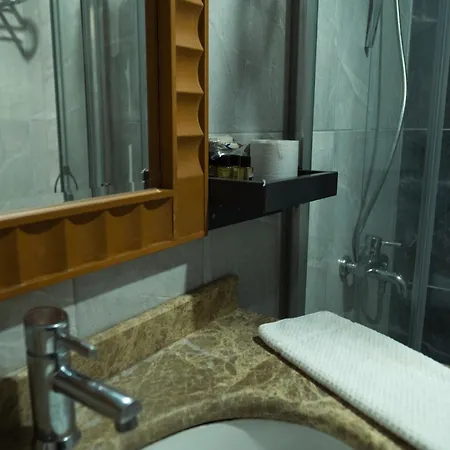 Scylax Mahmutlar אלאניה