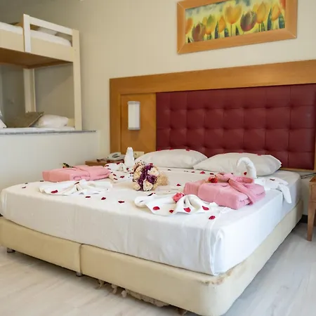 Scylax Mahmutlar Szálloda Alanya